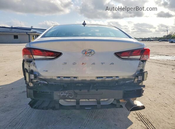 5NPE24AF2KH803151 2019 HYUNDAI SONATA Silver Widok z tyłu