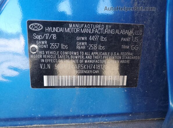 5NPE24AF5KH741812 2019 HYUNDAI SONATA Blue Widok komory silnika