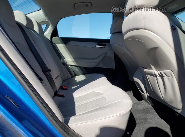 5NPE24AF5KH741812 2019 HYUNDAI SONATA Blue Widok tylnych siedzeń