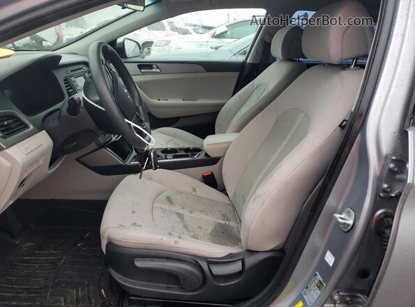 5NPE24AF6HH506103 2017 HYUNDAI SONATA Gray Vista interior delantera