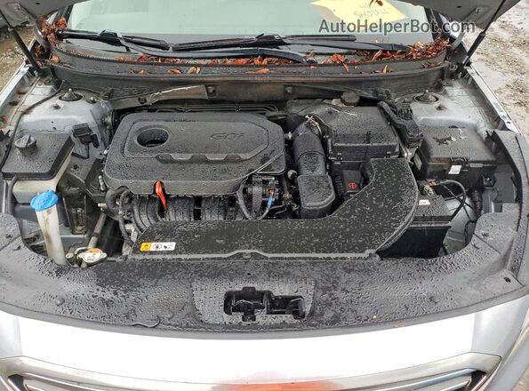 5NPE24AF6HH506103 2017 HYUNDAI SONATA Gray Vista interior trasera