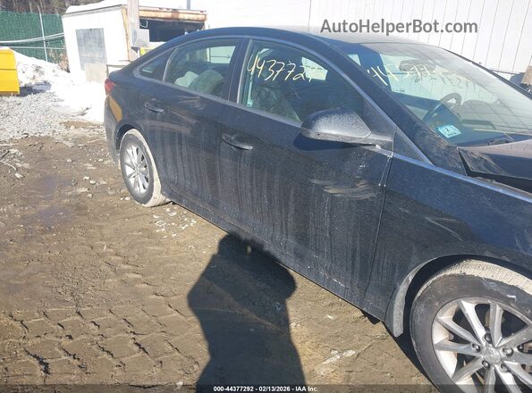5NPE24AF6KH797855 2019 HYUNDAI SONATA Черный Вид задней части салона