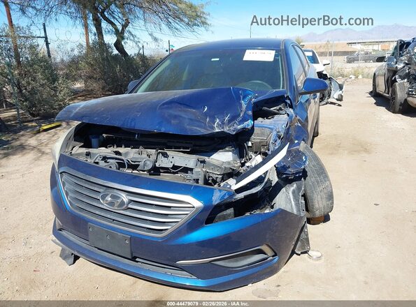 5NPE24AF7HH498190 2017 HYUNDAI SONATA White Widok z przodu
