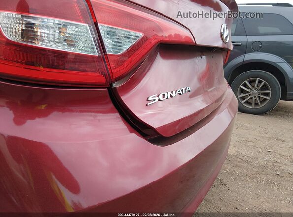 5NPE24AFXGH364885 2016 HYUNDAI SONATA Красный Вид спереди