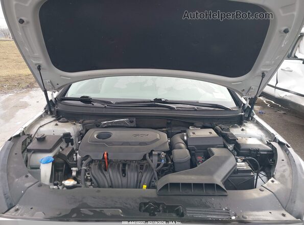 5NPE34AF2JH632106 2018 HYUNDAI SONATA Silver Вид ззаду