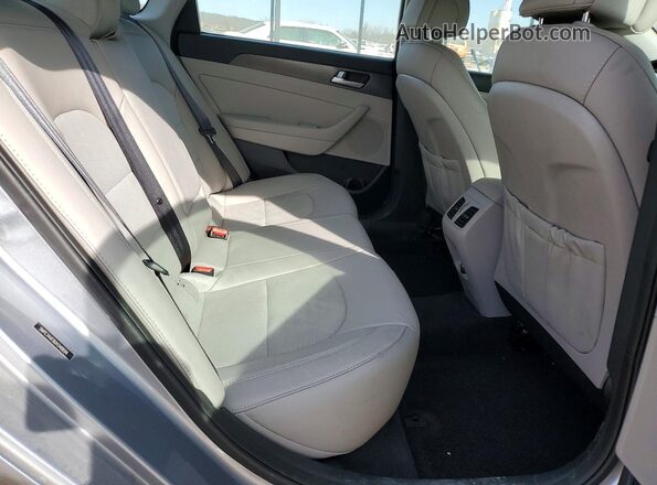 5NPE34AF8GH340694 2016 HYUNDAI SONATA Серебряный Вид задних сидений