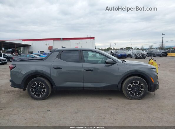 5NTJBDAEXNH027055 2022 HYUNDAI SANTA CRUZ Gray Widok wnętrza z tyłu