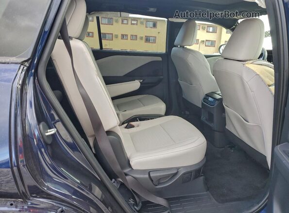 5TDAAAA68SS014657 2025 LEXUS TX Blue Widok wnętrza z tyłu