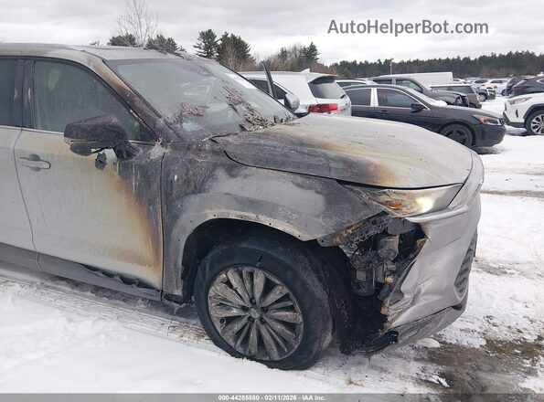 5TDAAAB53RS057934 2024 TOYOTA GRAND HIGHLANDER Серый Вид спереди