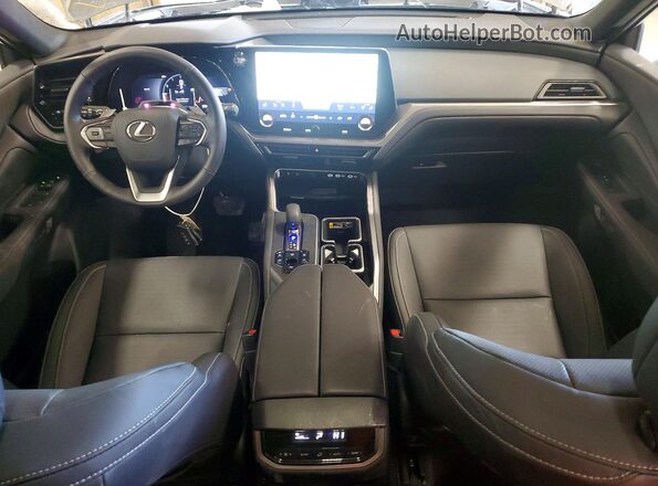 5TDAAAB64TS060745 2026 LEXUS TX Серый Вид панели приборов