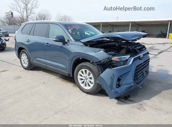 5TDACAB56TS082263 2026 TOYOTA LE Синий Передняя правая четверть