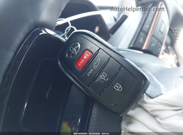 5TDADAB58SS020326 2025 TOYOTA HIGHLANDER HYBRID Gray Widok deski rozdzielczej