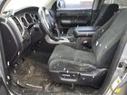 2016 Toyota Sequoia Sr5 Черный vin: 5TDBY5G11GS136528