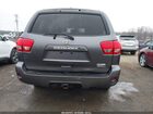 2017 Toyota Sequoia Sr5 Серый vin: 5TDBY5G15HS154662