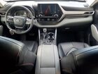 2022 Toyota Highlander L Серый vin: 5TDBZRBH3NS589149