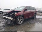 2019 Toyota Highlander Le Plus Красный vin: 5TDBZRFH5KS921128