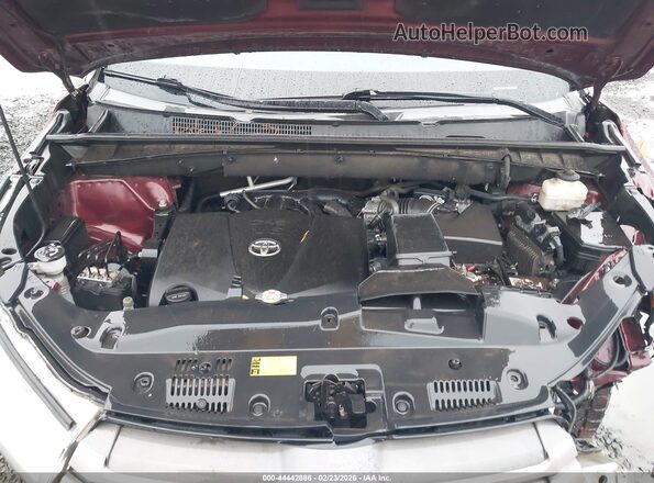 5TDBZRFH5KS921128 2019 TOYOTA LE Красный Вид сзади