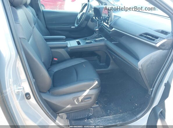 5TDCSKFC4PS108150 2023 TOYOTA SIENNA Gray Вид салону спереду