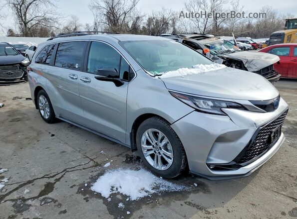 5TDCSKFC5PS075160 2023 TOYOTA SIENNA Silver Передня права чверть