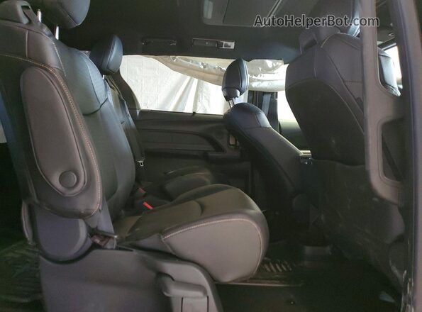 5TDCSKFC6SS218691 2025 TOYOTA SIENNA Black Rear interior view