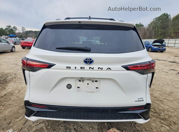 5TDDRKEC5PS176281 2023 TOYOTA SIENNA White Widok z tyłu