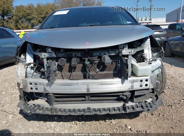 5TDDRKEC6MS060552 2021 TOYOTA SIENNA Silver Դիմացի տեսք