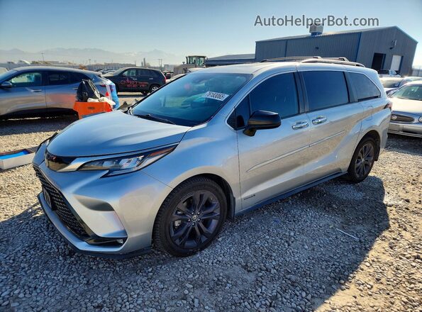 5TDDRKEC8MS069916 2021 TOYOTA SIENNA Silver Передня ліва чверть