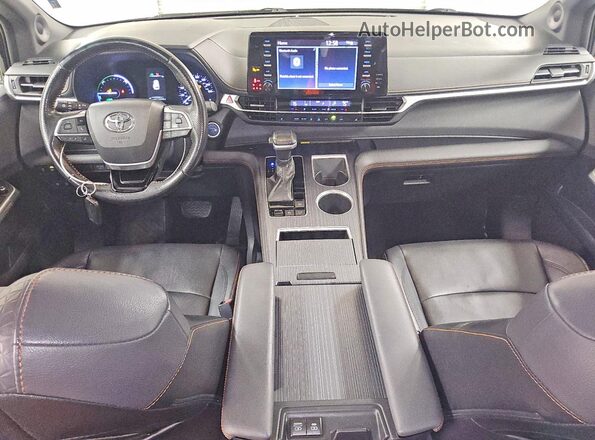 5TDDSKFC5MS030249 2021 TOYOTA SIENNA Синий Вид панели приборов