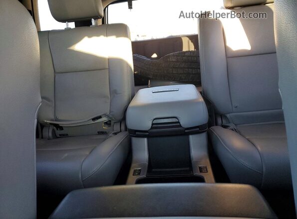 5TDDY5G15JS157401 2018 TOYOTA SEQUOIA Черный Вид задних сидений