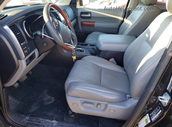 5TDDY5G15JS157401 2018 TOYOTA SEQUOIA Черный Вид салона спереди