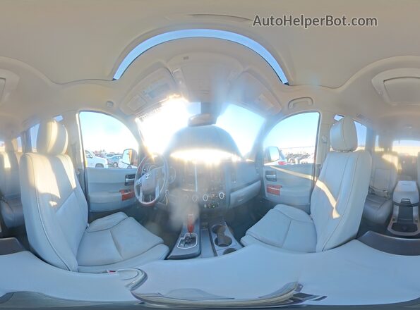5TDDY5G15JS157401 2018 TOYOTA SEQUOIA Черный Панорамный вид салона 360°