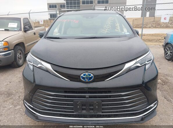 5TDERKEC9SS257782 2025 TOYOTA SIENNA Черный Вид щитка приборов