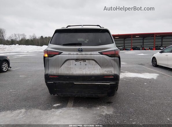 5TDESKFC0MS031118 2021 TOYOTA SIENNA Silver 