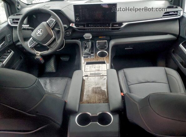 5TDESKFC2SS225288 2025 TOYOTA LIMITED Gray Dashboard view