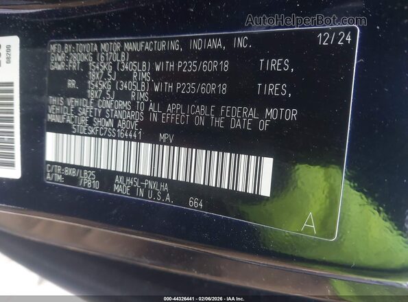 5TDESKFC7SS164441 2025 TOYOTA SIENNA Blue Вид підкапотного простору