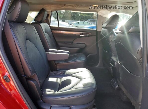 5TDFARAH5PS522209 2023 TOYOTA HIGHLANDER HYBRID Red Rear interior view