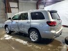 2021 Toyota Sequoia Platinum Серебряный vin: 5TDGY5B19MS182651