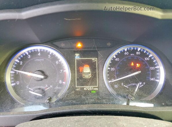 5TDJZRFH0JS542497 2018 TOYOTA HIGHLANDER Gray Widok zestawu wskaźników