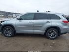 2017 Toyota Highlander Xle Серебряный vin: 5TDJZRFH7HS449938