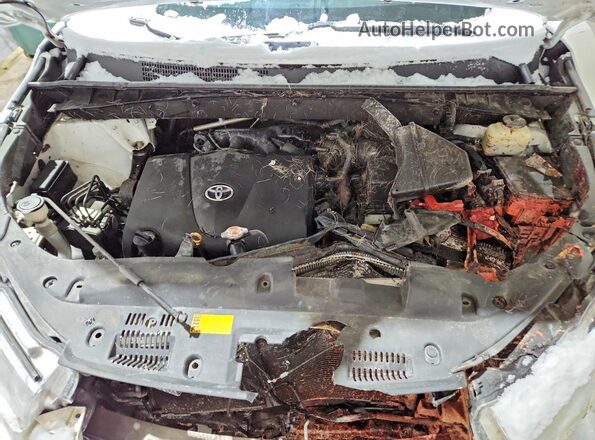 5TDJZRFH9JS526931 2018 TOYOTA HIGHLANDER White ძრავის განყოფილების ხედი