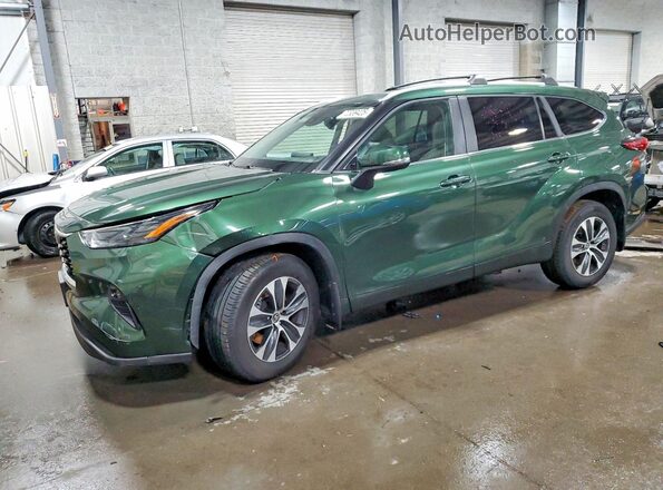 5TDKDRBH1PS506884 2023 TOYOTA HIGHLANDER Зеленый Передняя левая четверть
