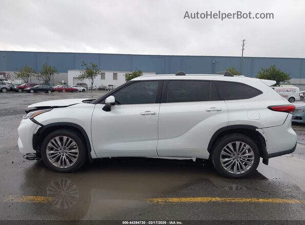 5TDKDRBH7PS516092 2023 TOYOTA HIGHLANDER Белый 