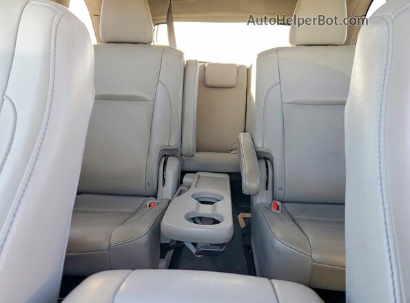 5TDKKRFH2GS148209 2016 TOYOTA HIGHLANDER Синий Вид задних сидений