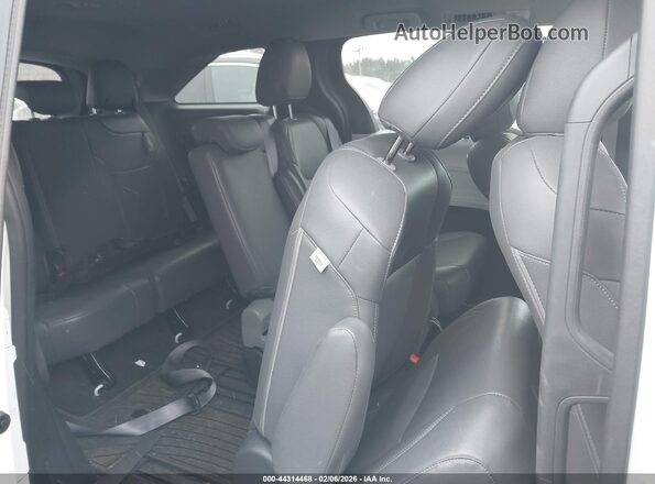 5TDKRKEC6SS239310 2025 TOYOTA LE Белый Вид наклейки с VIN-кодом