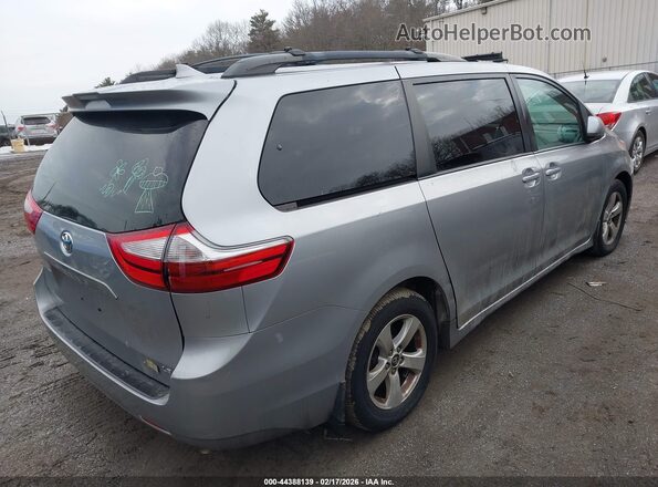 5TDKZ3DC3JS951361 2018 TOYOTA LE Silver Tył prawy