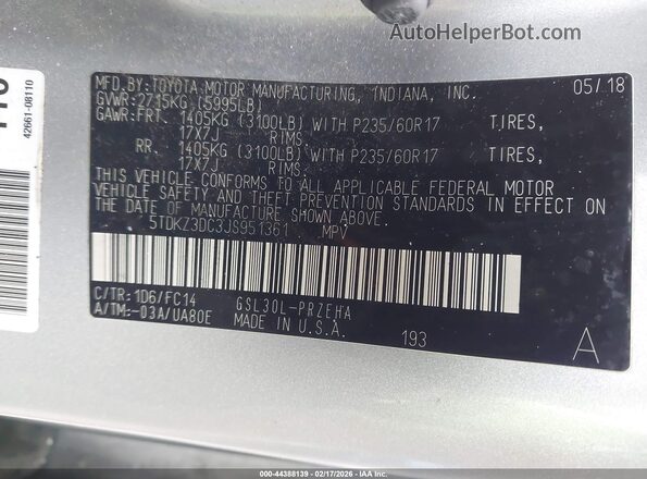5TDKZ3DC3JS951361 2018 TOYOTA LE Silver Widok komory silnika