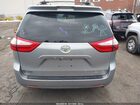 2018 Toyota Sienna Le 8 Passenger Silver vin: 5TDKZ3DC3JS951361