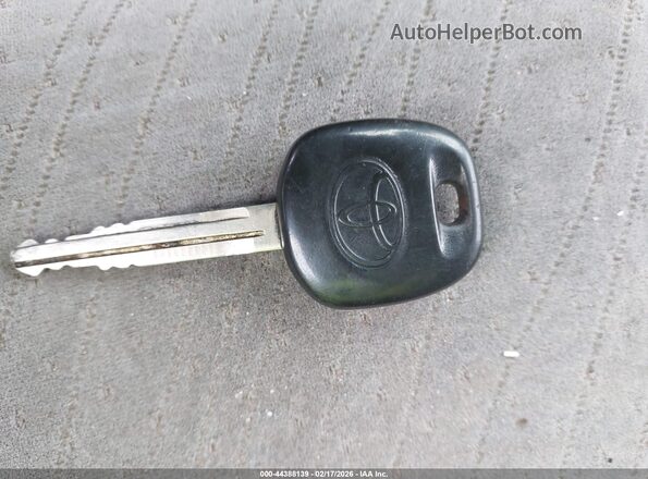5TDKZ3DC3JS951361 2018 TOYOTA LE Silver Widok deski rozdzielczej