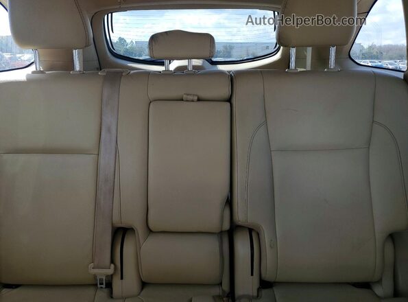 5TDKZRFH3HS525529 2017 TOYOTA HIGHLANDER Черный Вид задних сидений