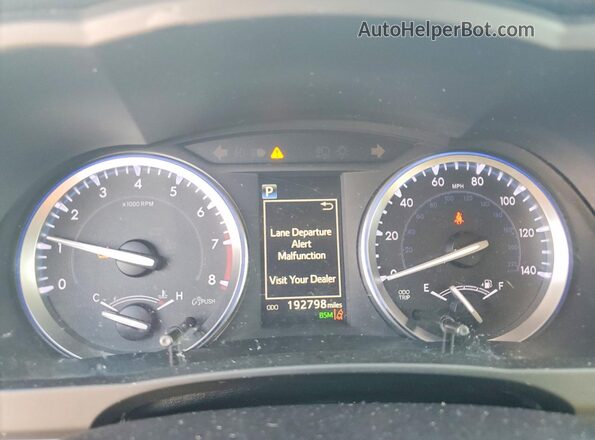 5TDKZRFH3HS525529 2017 TOYOTA HIGHLANDER Черный Вид щитка приборов